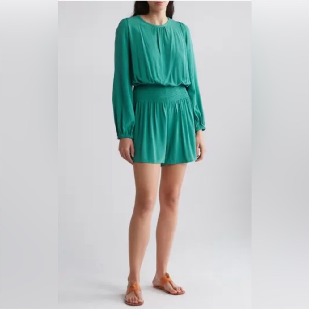NWT Splendid x Cella Jane Long Sleeve Open Back Smock‎ Waist Romper, size medium